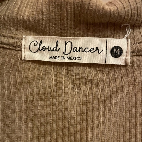 Women's Tan Ribbed Top - Picture 3 of 5